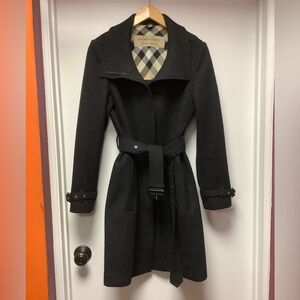 Burberry Wool Coat Like-New